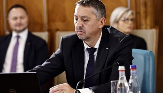 Daniel David și-a dat demisia din funcția de ministru al Educației: „Ce a fost în puterea mea s-a făcut”