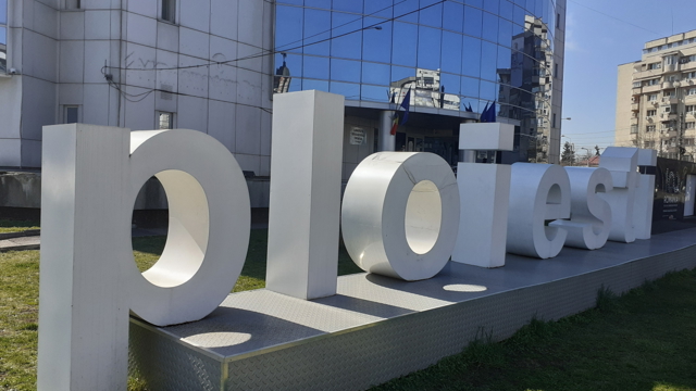 Primăria Ploieşti încearcă să-şi eşaloneze o parte din datoriile către Veolia Energie